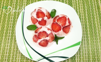 Jahodová panna cotta bez smotany